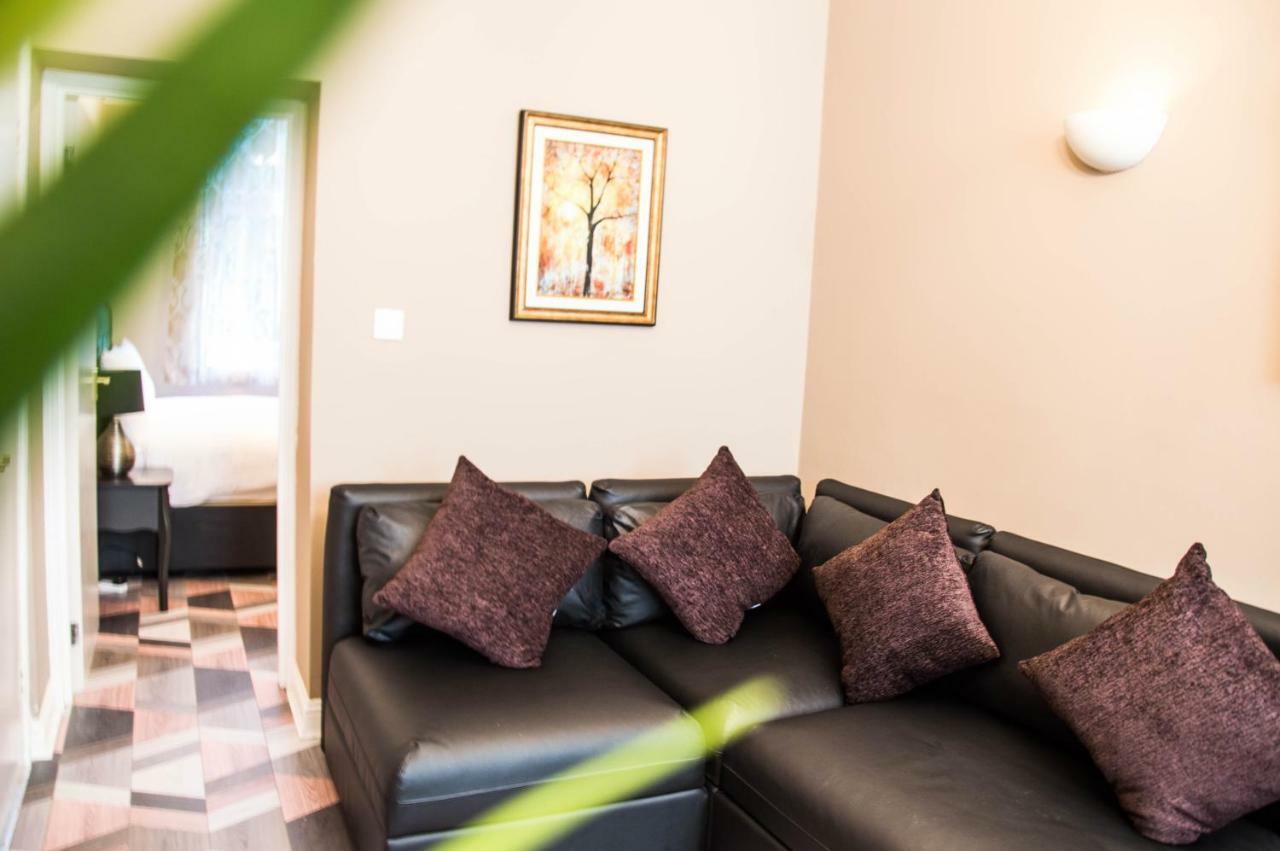 Montgomery Apartments - Crighton إدنبرة المظهر الخارجي الصورة